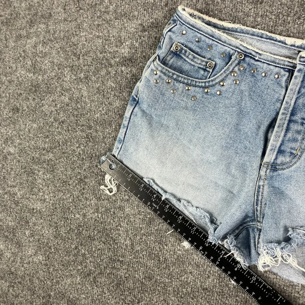 Wild Secret Denim Shorts Womens 9 Light Wash Studded Distressed‎ Frayed Hem